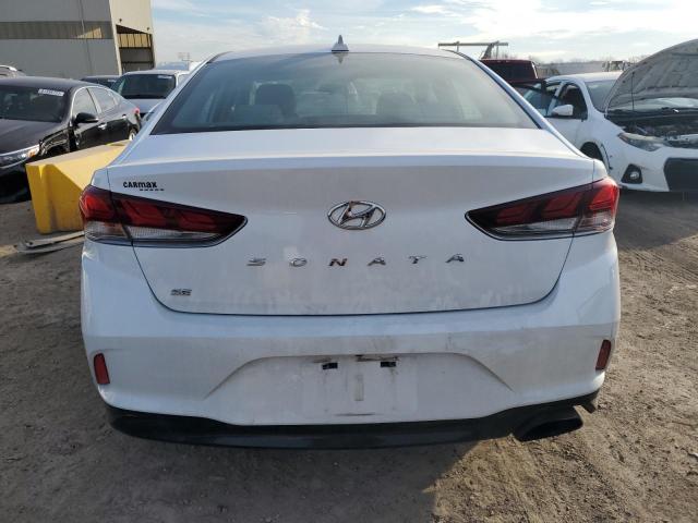 5NPE24AF9KH801428 - 2019 HYUNDAI SONATA SE WHITE photo 6