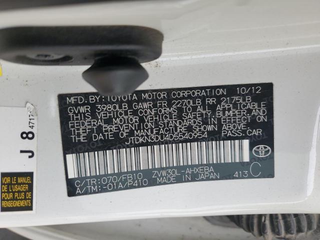 JTDKN3DU4D5540954 - 2013 TOYOTA PRIUS WHITE photo 12