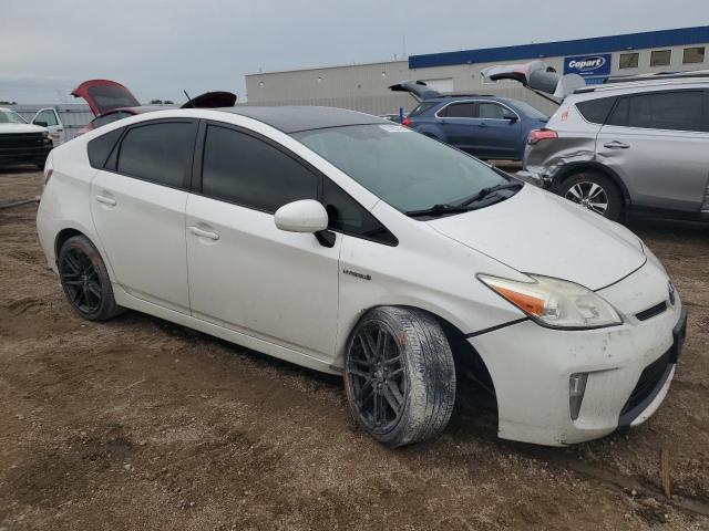 JTDKN3DU4D5540954 - 2013 TOYOTA PRIUS WHITE photo 4