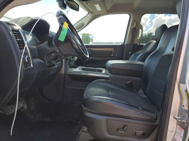 3C6UR5DL9JG156776 - 2018 RAM 2500 SLT Серебристый фото 7