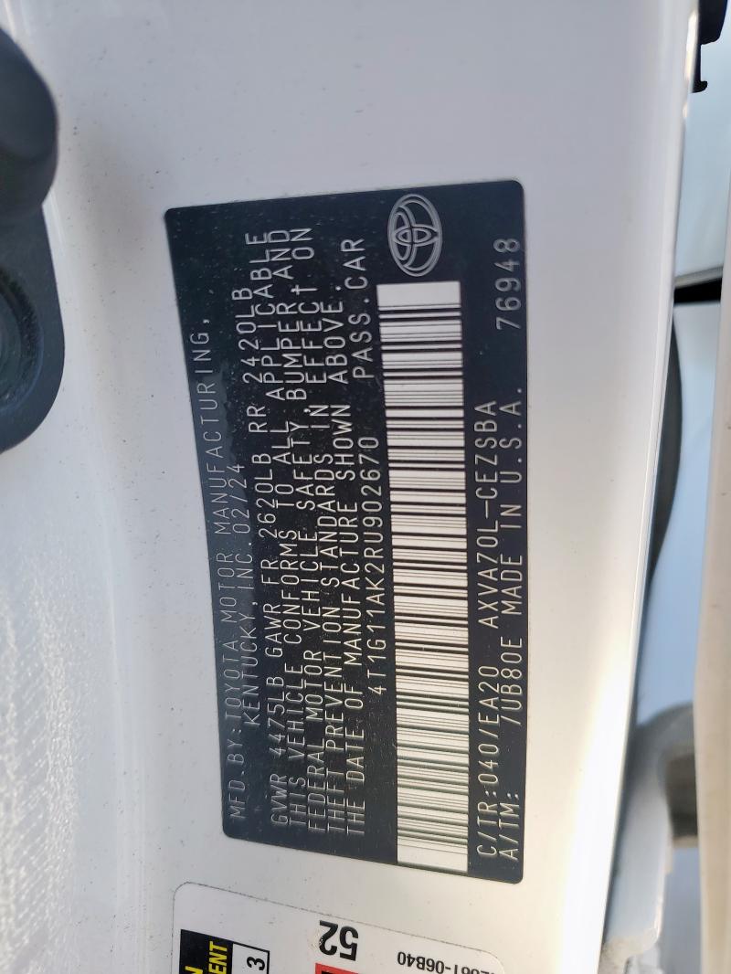 4T1G11AK2RU902670 - 2024 TOYOTA CAMRY SE NIGHT SHADE WHITE photo 13