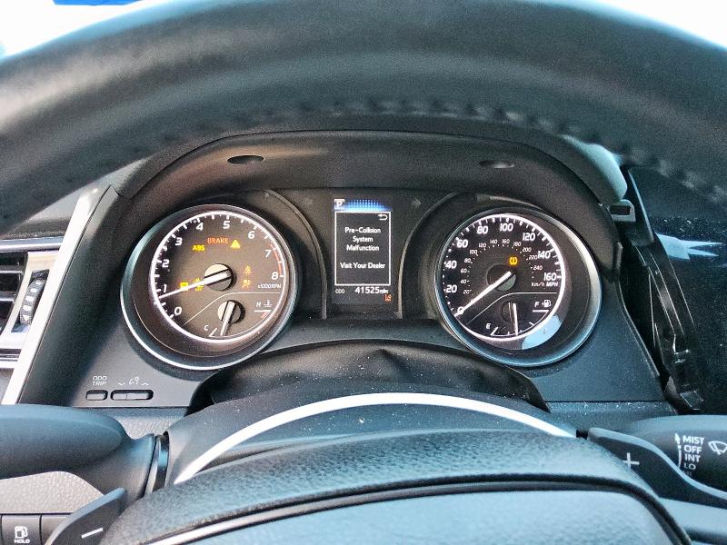 4T1G11AK2RU902670 - 2024 TOYOTA CAMRY SE NIGHT SHADE WHITE photo 9