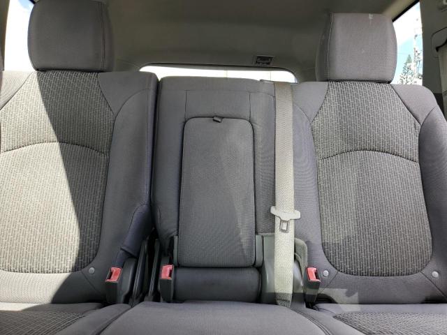 1GNKRGED3CJ266783 - 2012 CHEVROLET TRAVERSE LT SILVER photo 10