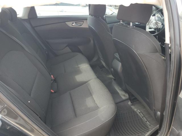 3KPF24AD4KE082774 - 2019 KIA FORTE FE Boz foto 10