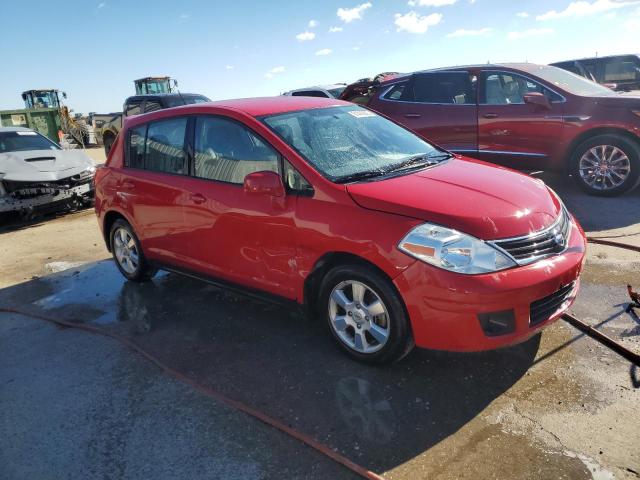 3N1BC1CP8CK267384 - 2012 NISSAN VERSA S RED photo 4