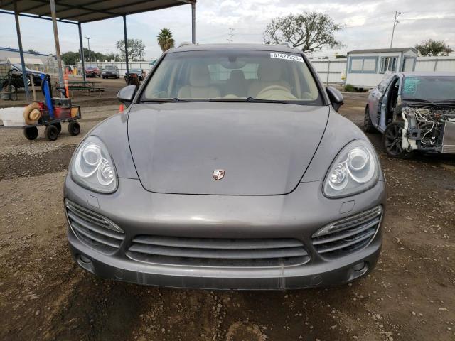 WP1AF2A26DLA24076 - 2013 PORSCHE CAYENNE CHARCOAL photo 5