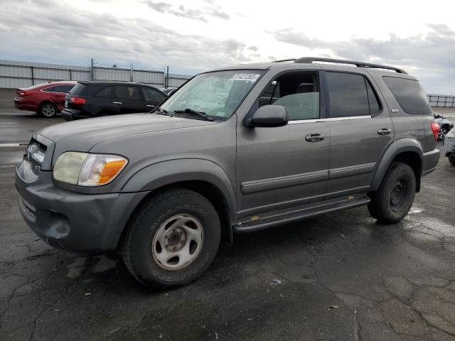 5TDZT34A35S255765 - 2005 TOYOTA SEQUOIA SR5 SILVER photo 1