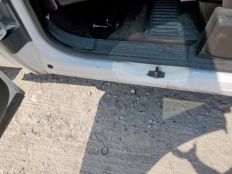 1GCEC19JX8Z252912 - 2008 CHEVROLET SILVERADO C1500 თეთრი ფოტო 10