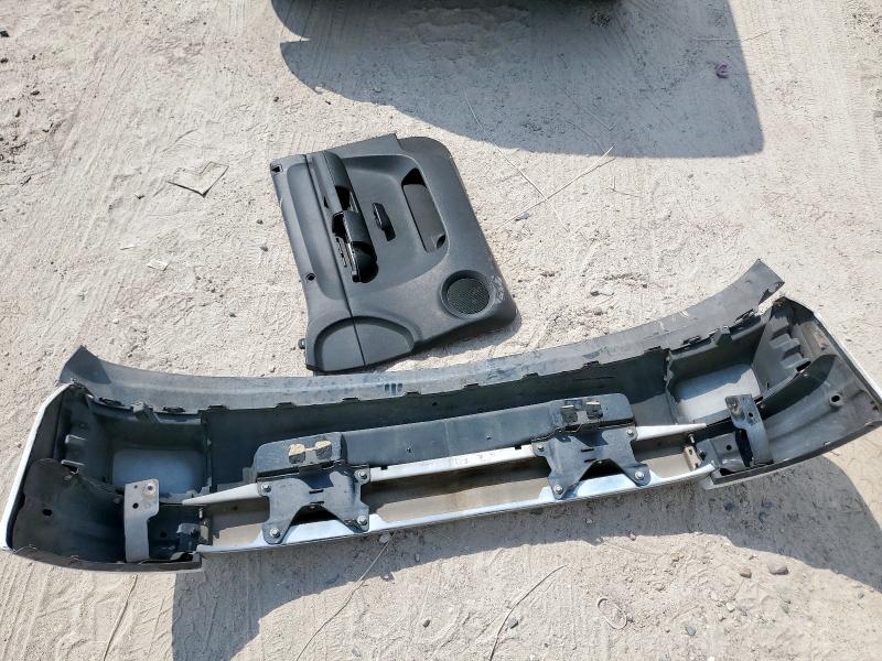 1GCEC19JX8Z252912 - 2008 CHEVROLET SILVERADO C1500 თეთრი ფოტო 12