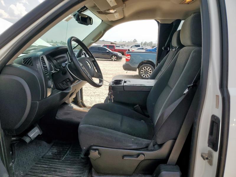 1GCEC19JX8Z252912 - 2008 CHEVROLET SILVERADO C1500 თეთრი ფოტო 7