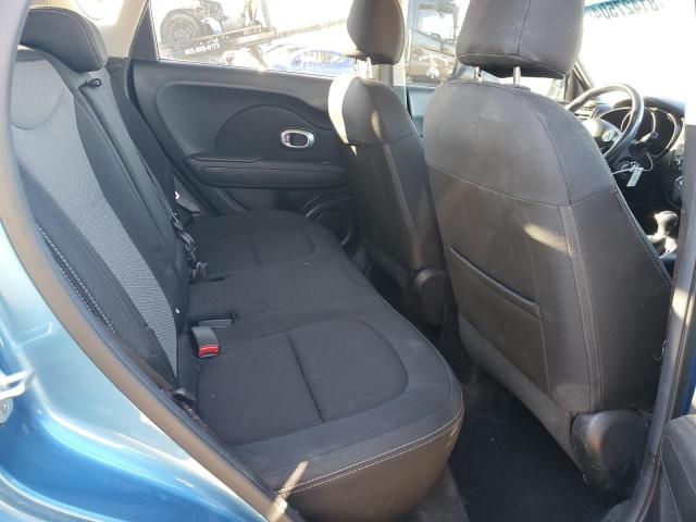 KNDJP3A58J7597886 - 2018 KIA SOUL + BLUE photo 11