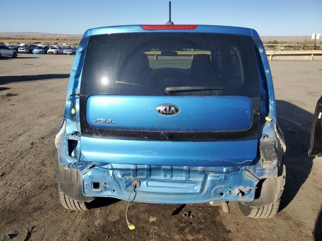 KNDJP3A58J7597886 - 2018 KIA SOUL + BLUE photo 6