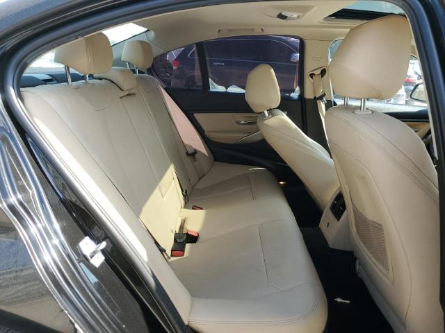 WBA8E5G58JNU45672 - 2018 BMW 320 XI BLACK photo 10