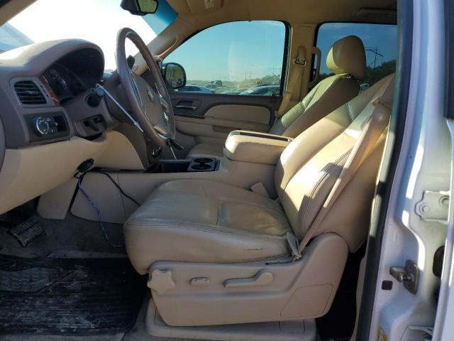 3GNNCFE06AG111147 - 2010 CHEVROLET AVALANCHE LT WHITE photo 7