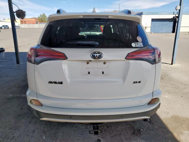 JTMWFREV5GD086880 - 2016 TOYOTA RAV4 XLE თეთრი ფოტო 6