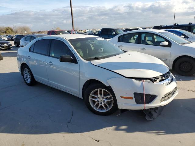 3FAHP0GA9CR224309 - 2012 FORD FUSION S WHITE photo 4