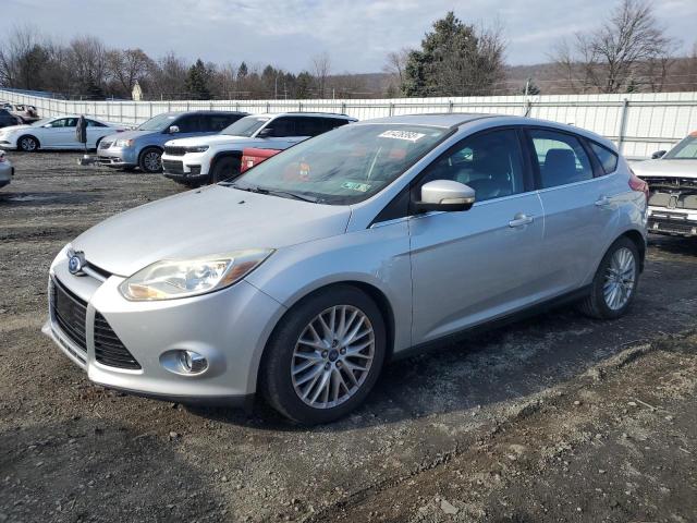 1FAHP3M2XCL200825 - 2012 FORD FOCUS SEL GRAY photo 1