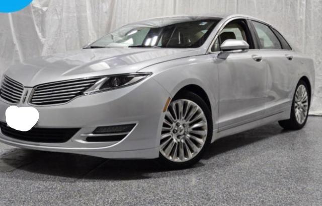 3LN6L2J91DR805419 - 2013 LINCOLN MKZ SILVER photo 2