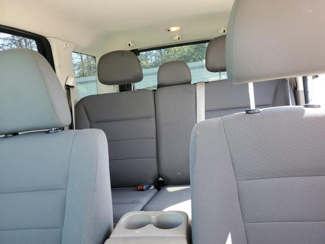 1FMCU93759KC65444 - 2009 FORD ESCAPE XLT WHITE photo 10