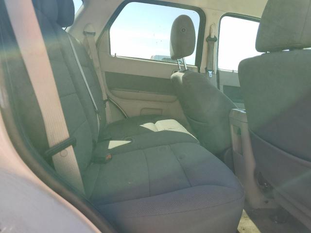 1FMCU93759KC65444 - 2009 FORD ESCAPE XLT WHITE photo 11