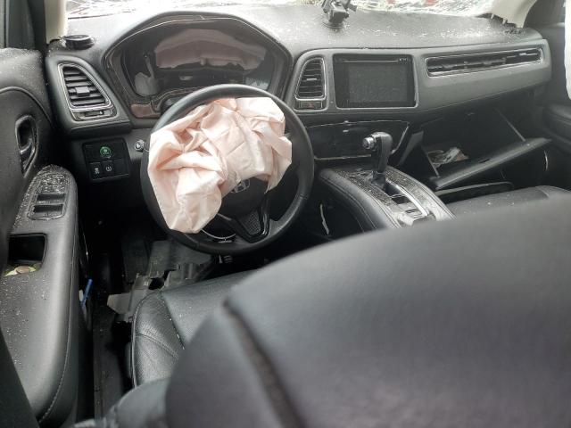 3CZRU6H77HM734069 - 2017 HONDA HR-V EXL RED photo 8