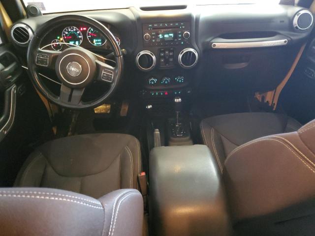 1C4BJWEG9DL620915 - 2013 JEEP WRANGLER U SAHARA أسمر صورة 8
