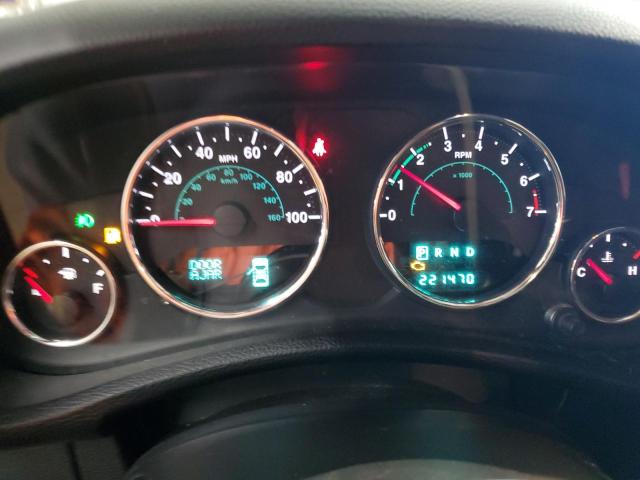 1C4BJWEG9DL620915 - 2013 JEEP WRANGLER U SAHARA أسمر صورة 9