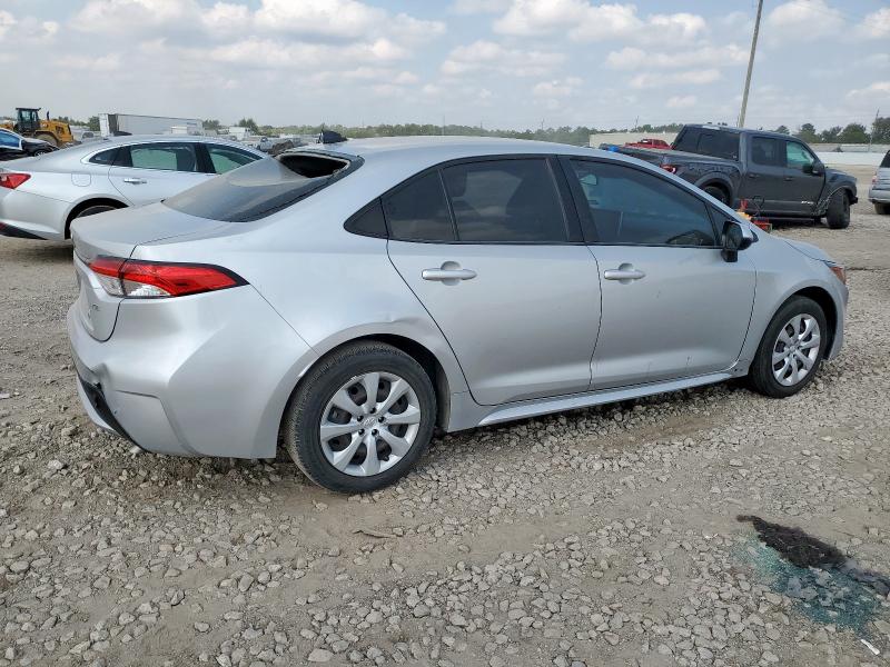 JTDEPMAE3MJ159968 - 2021 TOYOTA COROLLA LE Gümüş fotoğraf 3