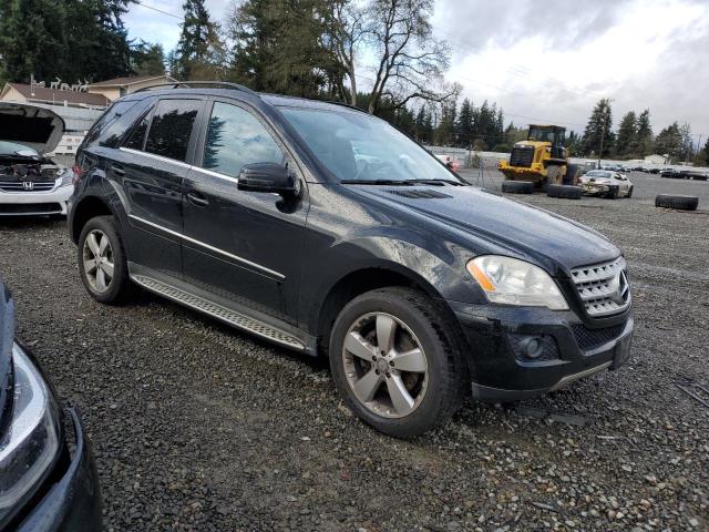 4JGBB8GB2BA710521 - 2011 MERCEDES-BENZ ML 350 4MATIC BLACK photo 4