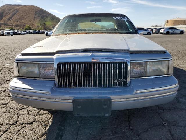 1LNLM81W0RY759647 - 1994 LINCOLN TOWN CAR EXECUTIVE Silber Foto 5