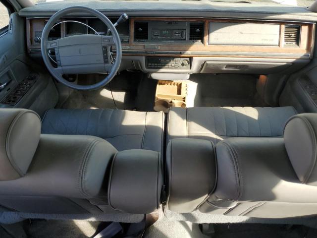 1LNLM81W0RY759647 - 1994 LINCOLN TOWN CAR EXECUTIVE Silber Foto 8