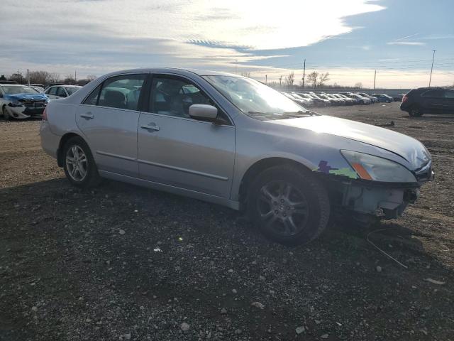 1HGCM56726A045559 - 2006 HONDA ACCORD EX SILVER photo 4