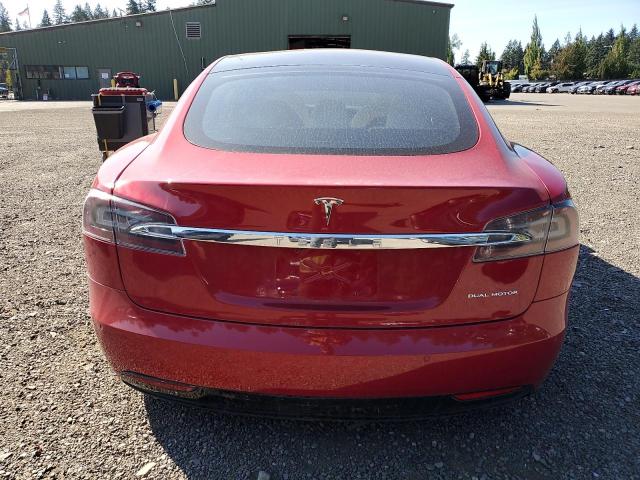 5YJSA1E29LF381844 - 2020 TESLA MODEL S Rot Foto 6