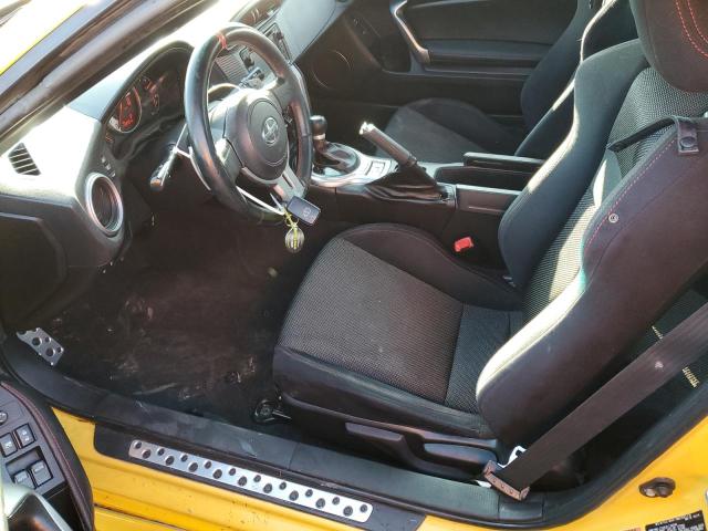 JF1ZNAA17F8706260 - 2015 TOYOTA SCION FR-S YELLOW photo 7