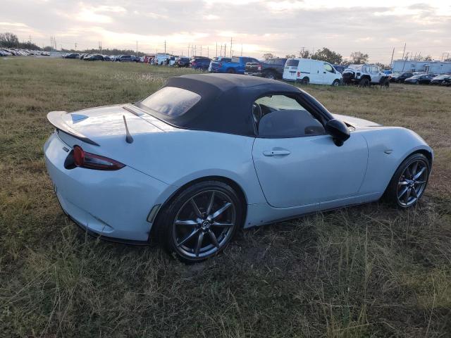 JM1NDAC76K0305319 - 2019 MAZDA MX-5 MIATA CLUB GRAY photo 3