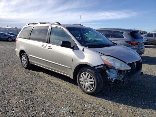 5TDZA23C36S585281 - 2006 TOYOTA SIENNA CE SILVER photo 4