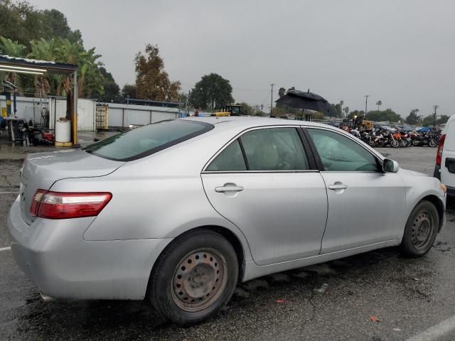 4T1BK46K98U569285 - 2008 TOYOTA CAMRY LE SILVER photo 3