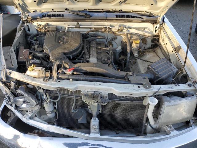 1N6DD26S0YC401274 - 2000 NISSAN FRONTIER KING CAB XE SILVER photo 11