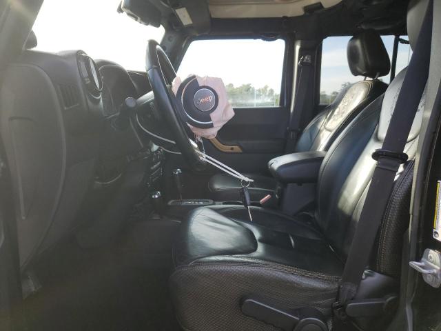 1C4HJWEG6EL165582 - 2014 JEEP WRANGLER U SAHARA შავი ფოტო 7