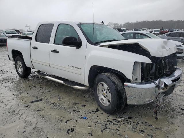 3GCPCSE08DG299748 - 2013 CHEVROLET SILVERADO C1500 LT WHITE photo 4