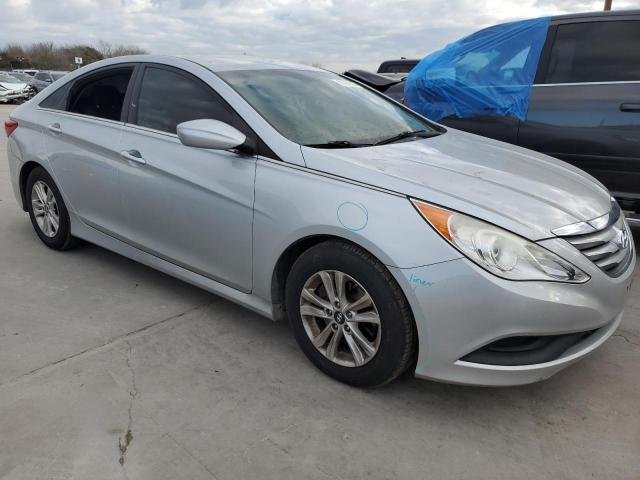 5NPEB4ACXEH863091 - 2014 HYUNDAI SONATA GLS SILVER photo 4