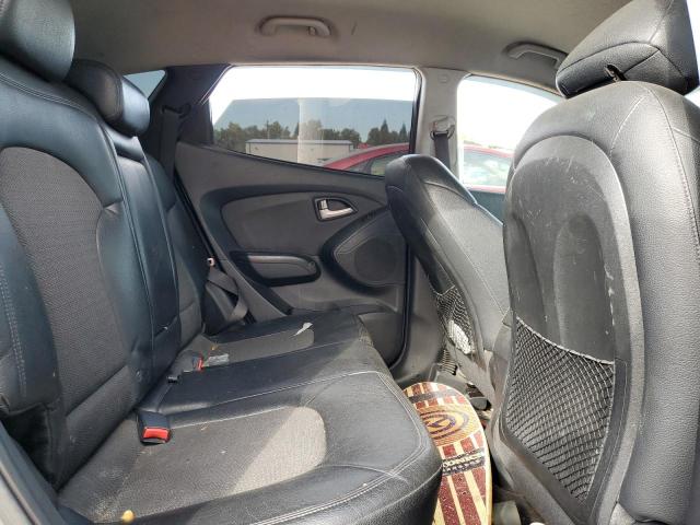 KM8JU3AC1BU197397 - 2011 HYUNDAI TUCSON GLS SILVER photo 11