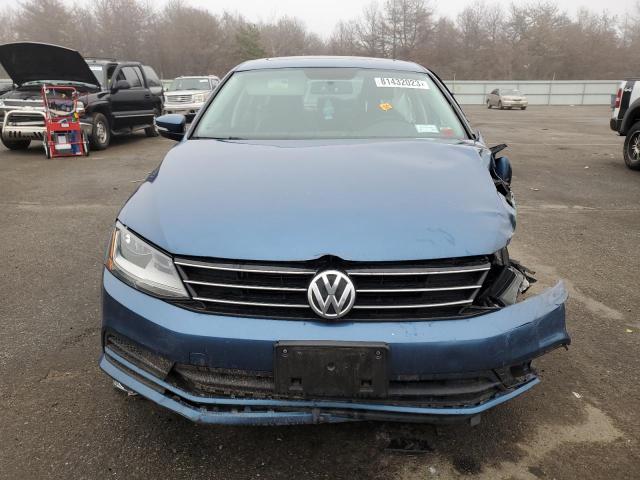 3VWDB7AJXHM374455 - 2017 VOLKSWAGEN JETTA SE BLUE photo 5