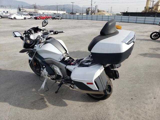 WB10F1207JZD91811 - 2018 BMW K1600 GTL WHITE photo 3