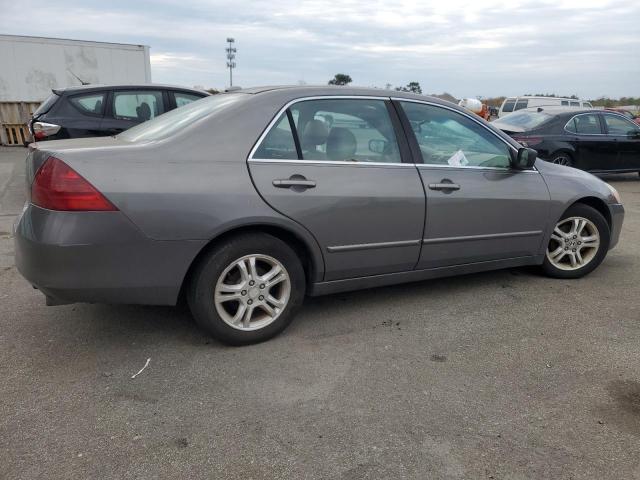 1HGCM56846A052618 - 2006 HONDA ACCORD EX GRAY photo 3