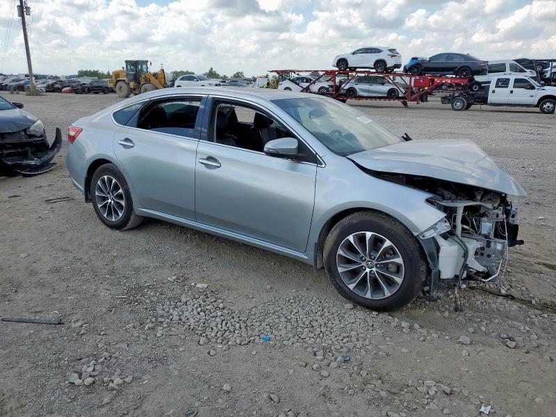 4T1BK1EB6GU237559 - 2016 TOYOTA AVALON XLE فضي صورة 4