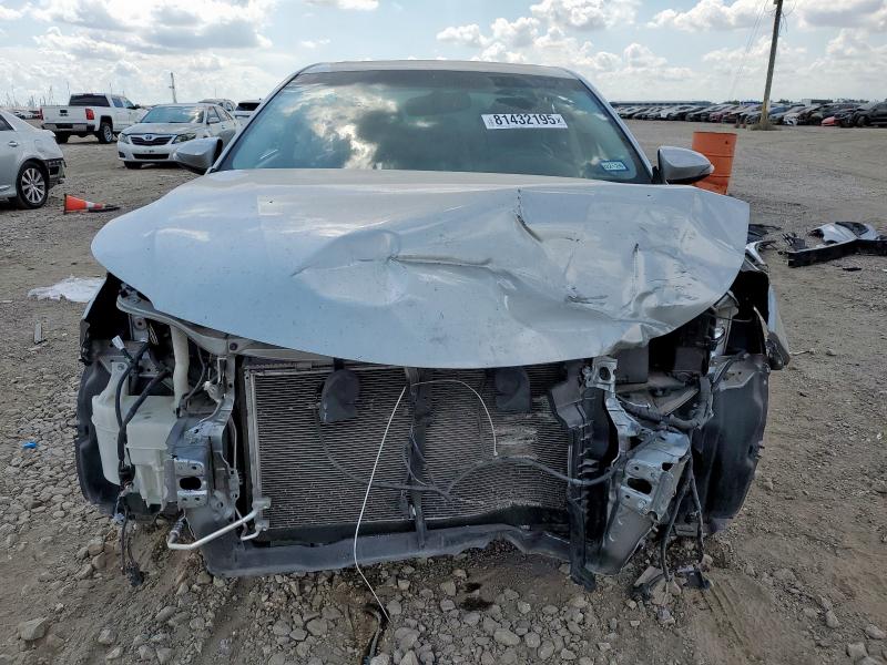 4T1BK1EB6GU237559 - 2016 TOYOTA AVALON XLE فضي صورة 5