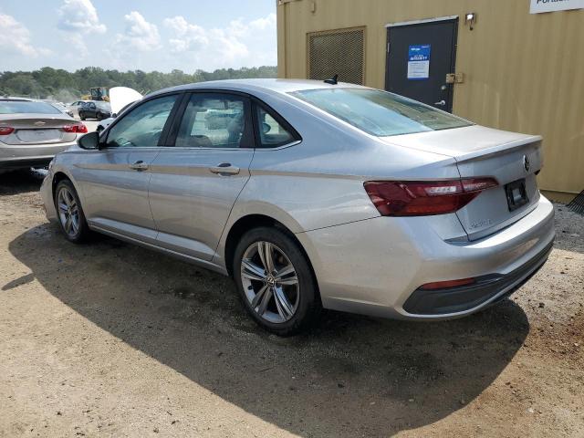 3VWEM7BU6RM015273 - 2024 VOLKSWAGEN JETTA SE SILVER photo 2