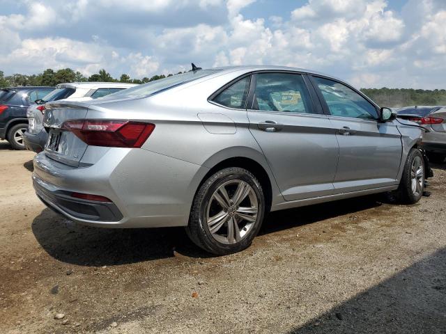 3VWEM7BU6RM015273 - 2024 VOLKSWAGEN JETTA SE SILVER photo 3