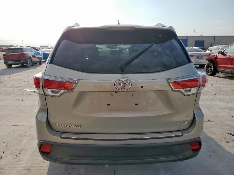 5TDKKRFHXFS074150 - 2015 TOYOTA HIGHLANDER XLE ოქროსფერი ფოტო 6